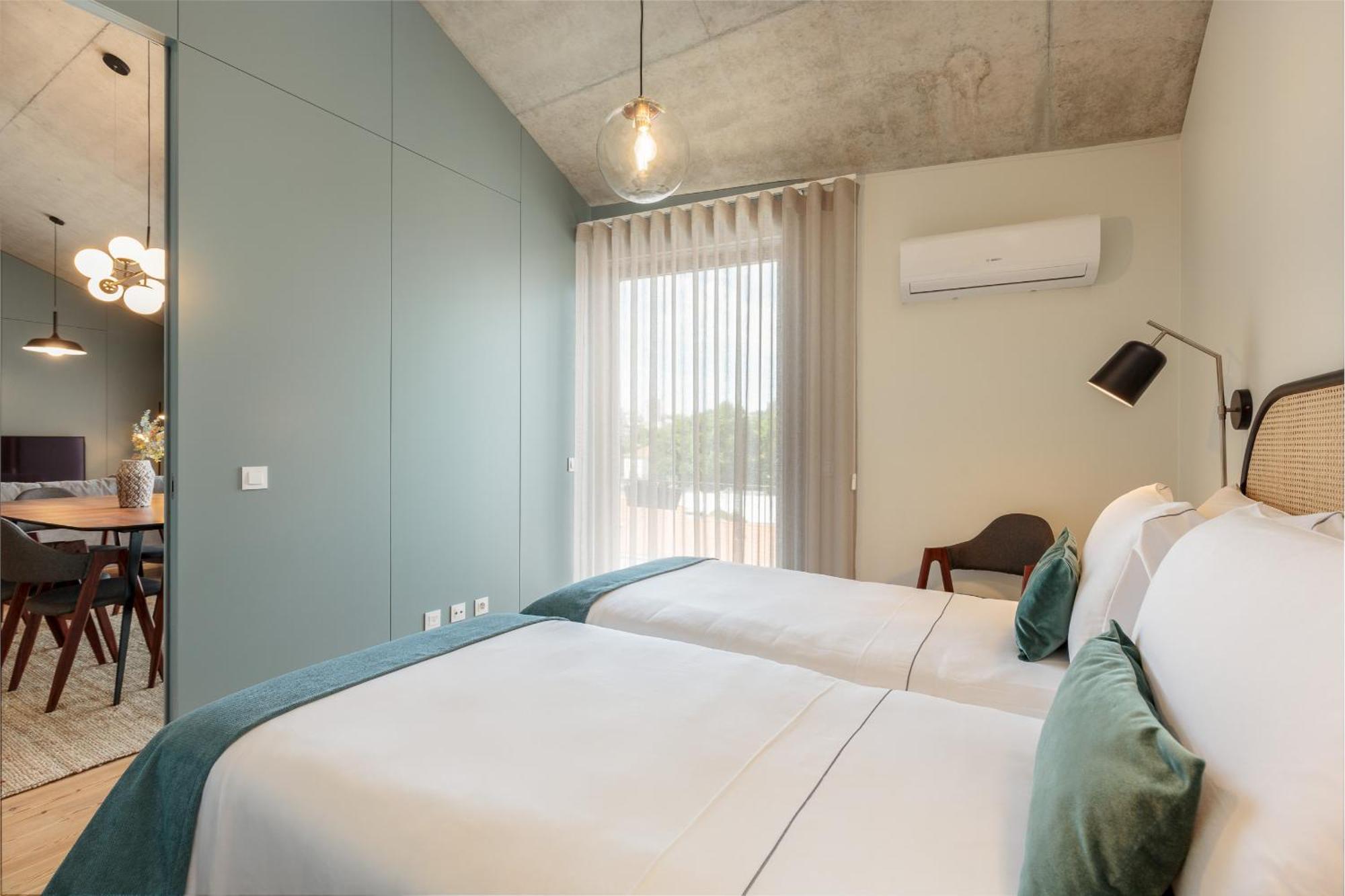 Feel Corporate Housing Campanha Apartment Porto Exterior photo